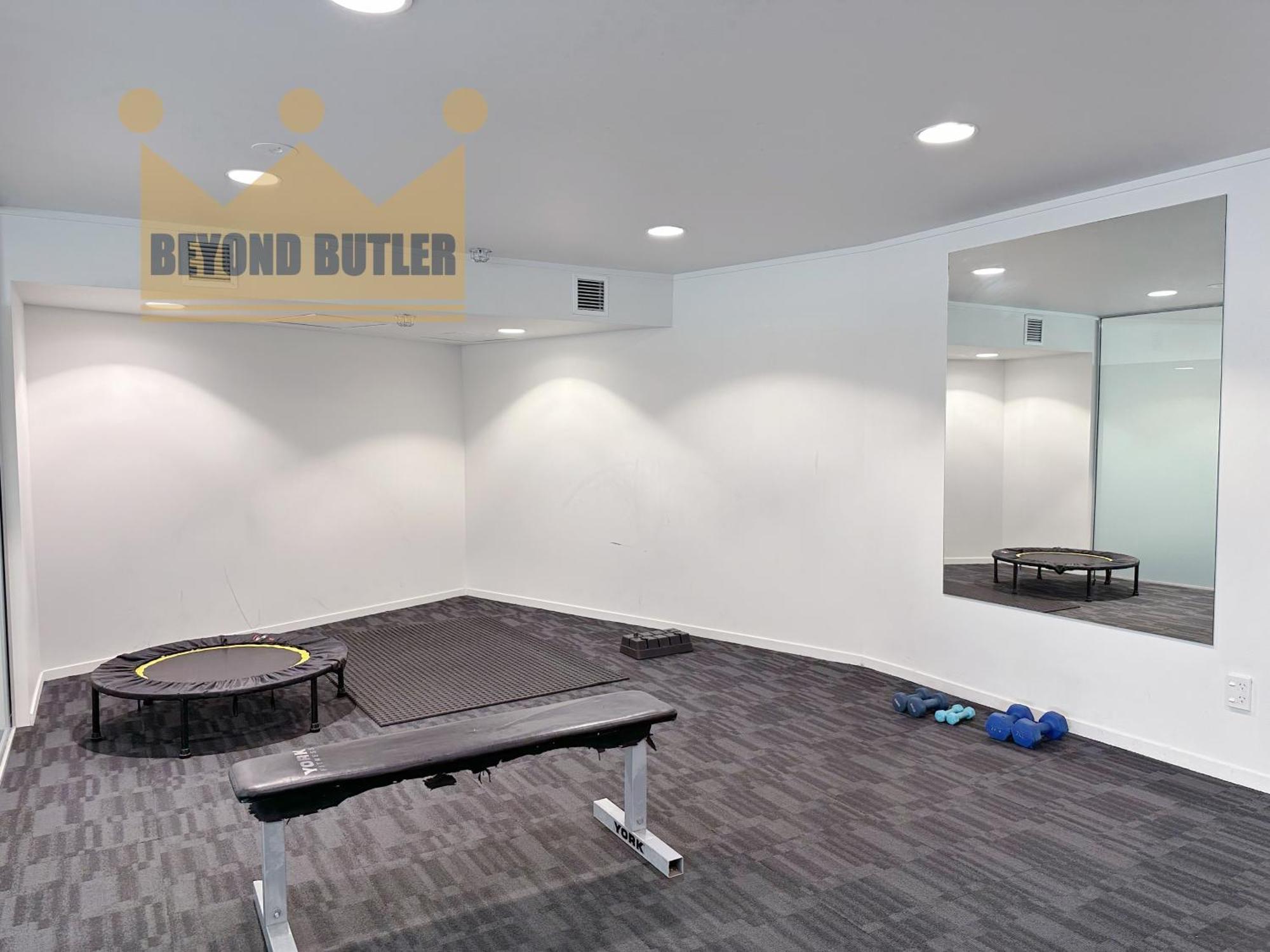 Apartment Modern 2b On Queen St With Free Gym!
