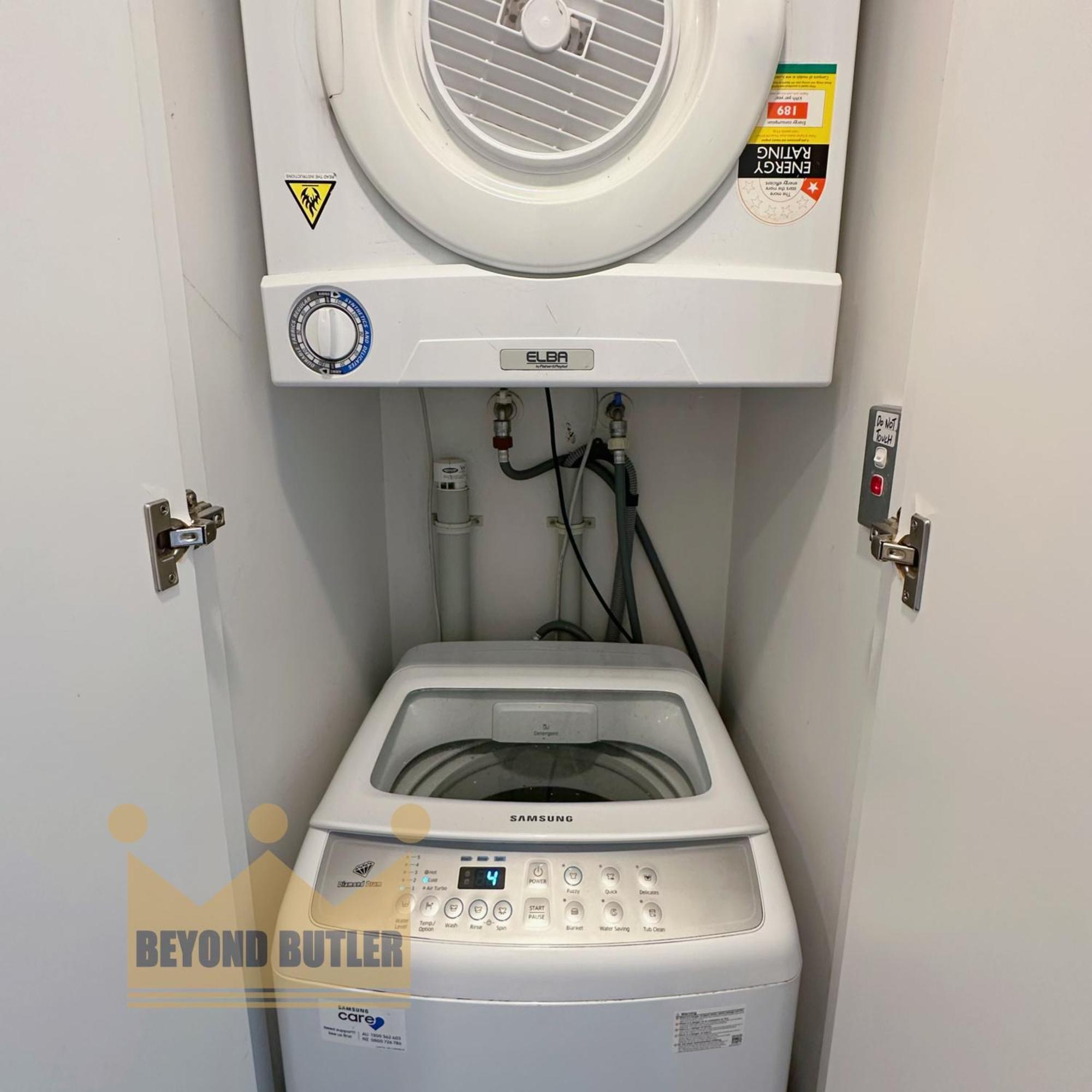 Modern 2b On Queen St With Free Gym! Apartment *